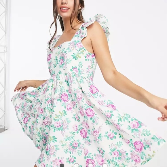 ASOS DESIGN square neck ruffle smock mini sundress in linen in white rose floral - Picture 5 of 5